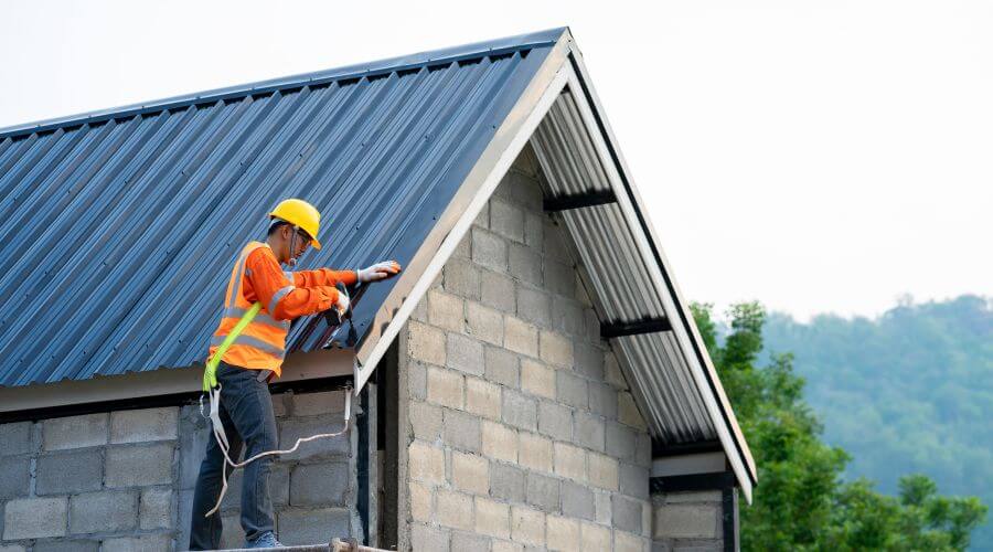 Professional Flat Roofing Installation in Creekside, PA